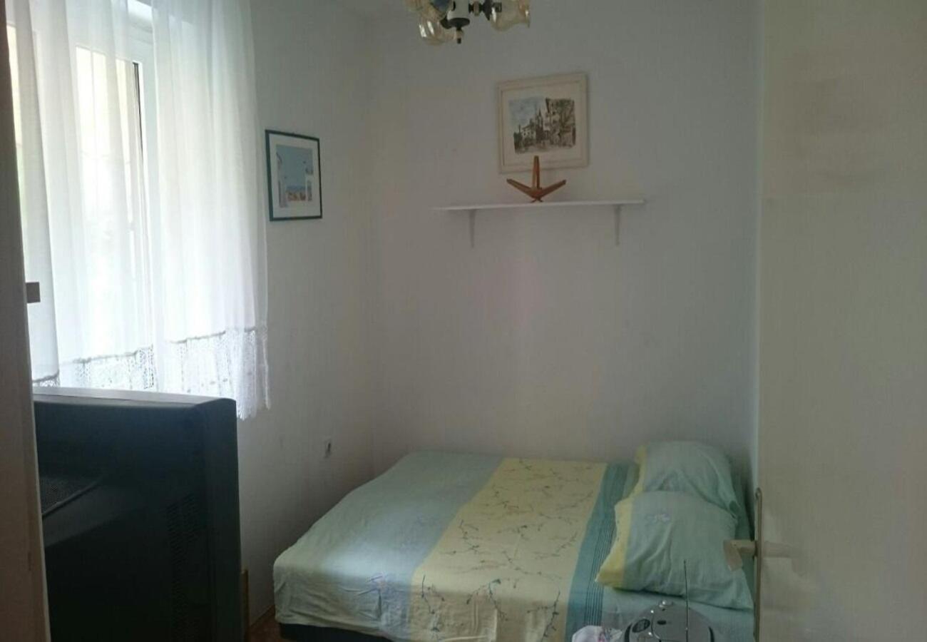 Apartment Dari Ловран Екстериор снимка